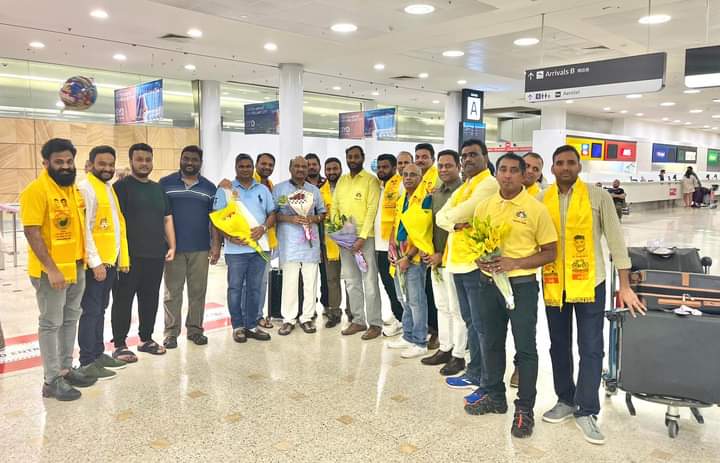 Telugudesam Australia team received Sri Ayyannapatrudu , Speaker of AP Assembly at the Sydney Airport.