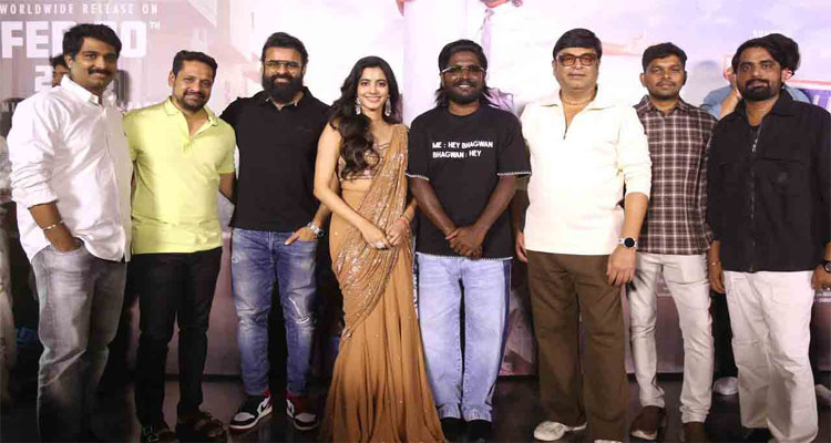 తండ్రికొడుకుల ఎమోషన్స్‌తో హే భగవాన్‌ : గోపి అచ్చర