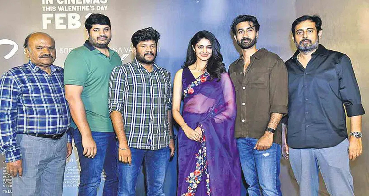 కపుల్ ఫ్రెండ్లీ నా కెరీర్ లో గుర్తుండిపోయే మూవీ అవుతుంది : సంతోష్ శోభన్