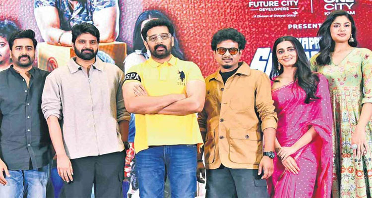 గాయపడ్డ సింహం ప్రీరిలీజ్‌ ఈవెంట్‌