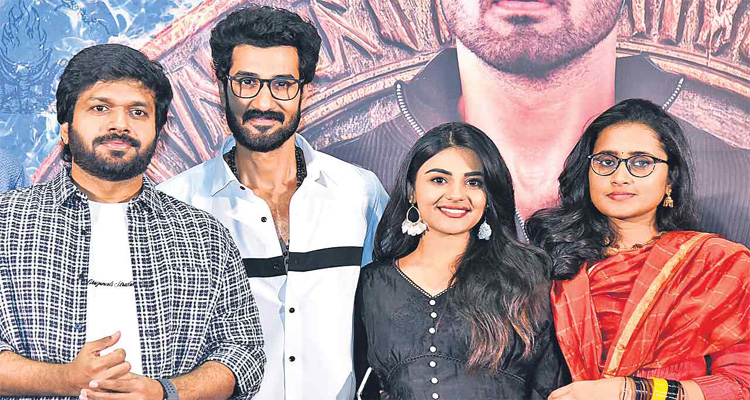 హిట్‌ కొట్టారంటే వారిద్దరికీ హ్యాట్సాప్‌ : అనిల్‌ రావిపూడి