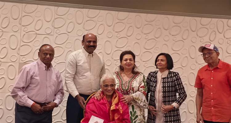 డాలస్‌లో డా.భానుమతికి ఘన సత్కారం