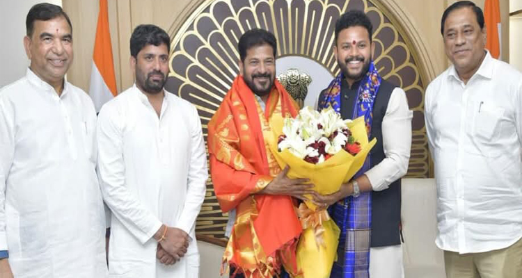 ముఖ్యమంత్రి రేవంత్ రెడ్డి కేంద్ర పౌర విమానయాన శాఖ మంత్రి రామ్మోహన్‌ నాయుడితో భేటీ