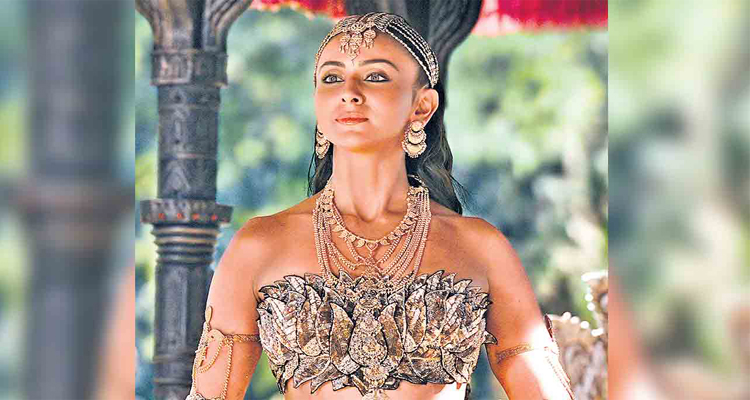రామాయణం నుంచి జనస్థాన్‌ రాజకుమారి శూర్పణఖగా.. రకుల్ ప్రీత్ సింగ్ ఫస్ట్ లుక్ రిలీజ్